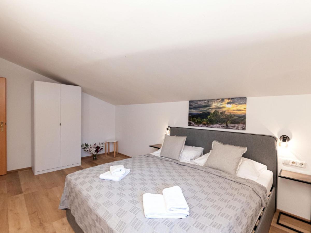 Apartment Alpenchalets - Zse202 By Interhome Zell am See Exterior photo