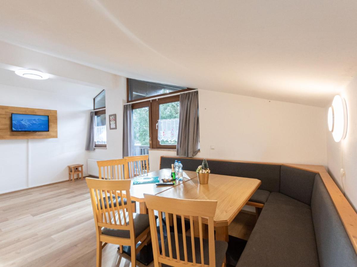 Apartment Alpenchalets - Zse202 By Interhome Zell am See Exterior photo